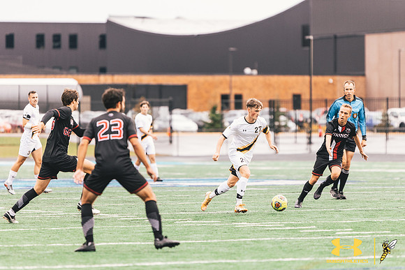 2021.09.24 UWS MSOC vs. BLC WM110