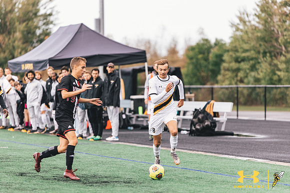 2021.09.24 UWS MSOC vs. BLC WM171