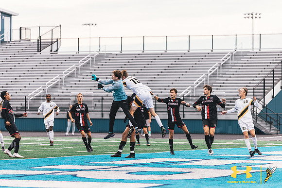 2021.09.24 UWS MSOC vs. BLC WM135