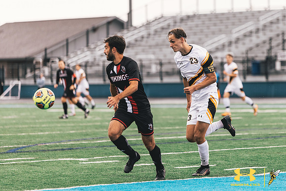 2021.09.24 UWS MSOC vs. BLC WM72