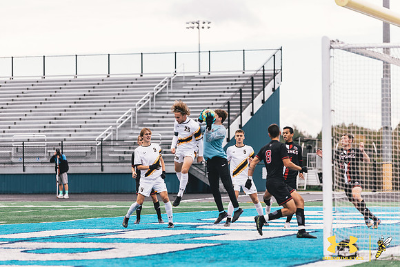 2021.09.24 UWS MSOC vs. BLC WM147