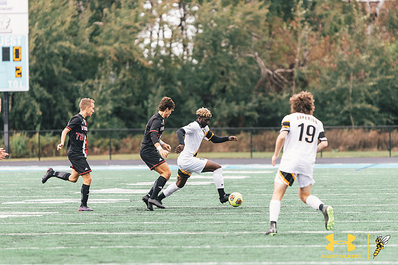 2021.09.24 UWS MSOC vs. BLC WM150