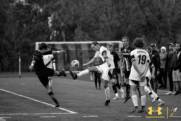 2021.09.24 UWS MSOC vs. BLC WM176