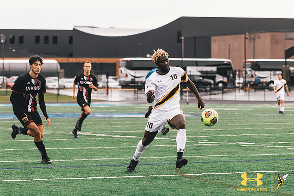2021.09.24 UWS MSOC vs. BLC WM70