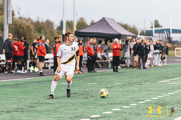 2021.09.24 UWS MSOC vs. BLC WM125