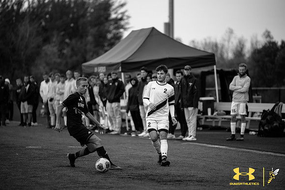 2021.09.24 UWS MSOC vs. BLC WM174