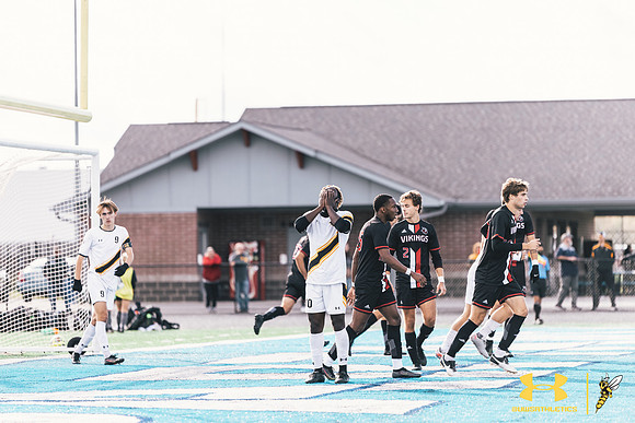 2021.09.24 UWS MSOC vs. BLC WM215