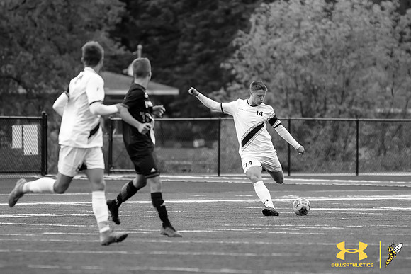 2021.09.24 UWS MSOC vs. BLC WM168