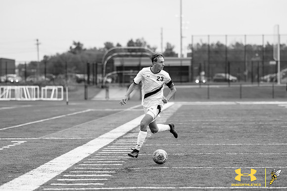 2021.09.24 UWS MSOC vs. BLC WM106