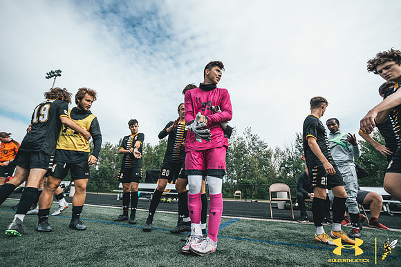 2021.09.25 UWS MSOC vs. MLC WM224
