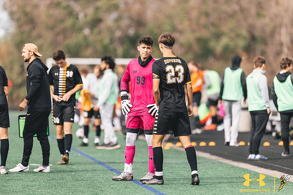 2021.09.25 UWS MSOC vs. MLC WM91