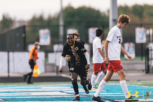 2021.09.25 UWS MSOC vs. MLC WM154