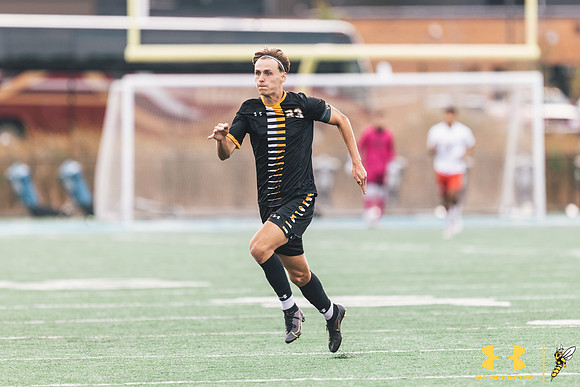 2021.09.25 UWS MSOC vs. MLC WM21