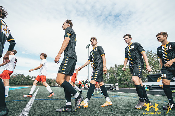 2021.09.25 UWS MSOC vs. MLC WM231