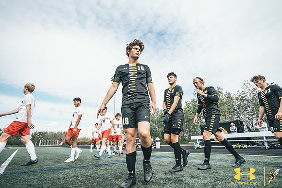 2021.09.25 UWS MSOC vs. MLC WM229