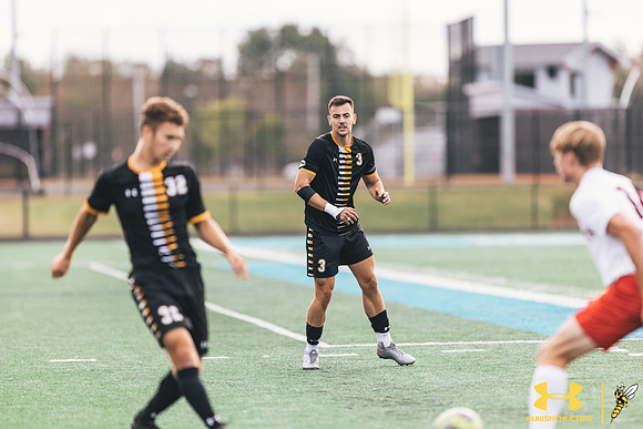 2021.09.25 UWS MSOC vs. MLC WM35