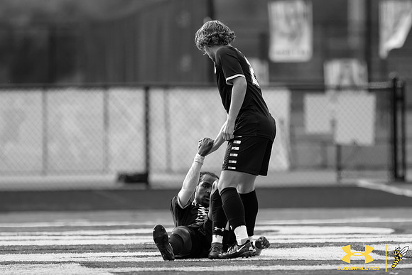 2021.09.25 UWS MSOC vs. MLC WM143