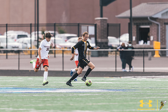 2021.09.25 UWS MSOC vs. MLC WM61