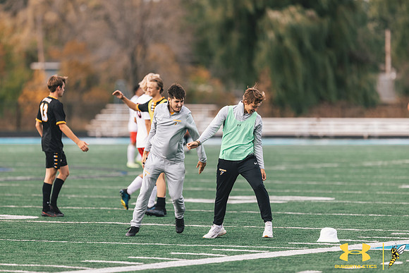 2021.09.25 UWS MSOC vs. MLC WM174