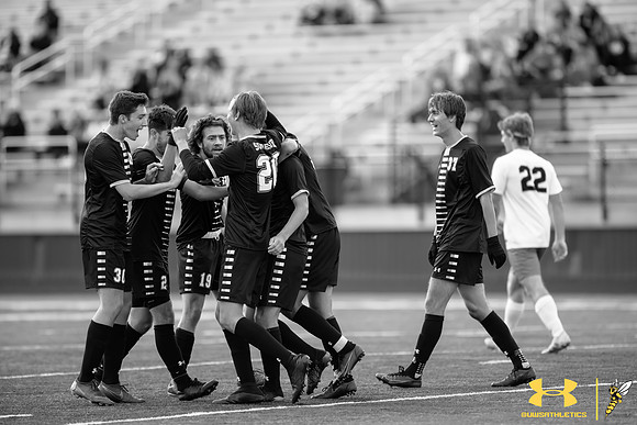 2021.09.25 UWS MSOC vs. MLC WM46