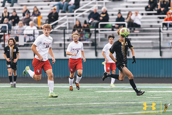 2021.09.25 UWS MSOC vs. MLC WM33