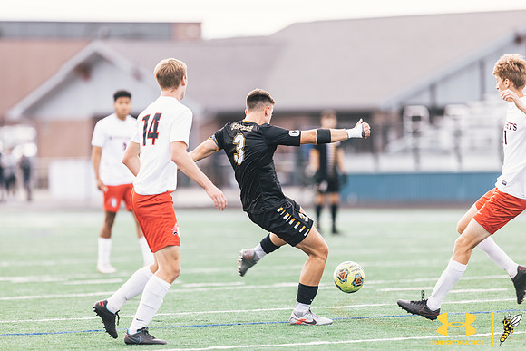 2021.09.25 UWS MSOC vs. MLC WM27