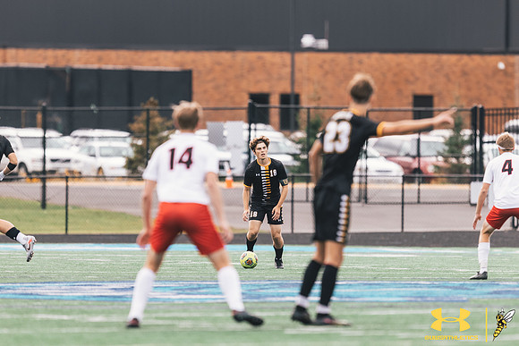 2021.09.25 UWS MSOC vs. MLC WM210