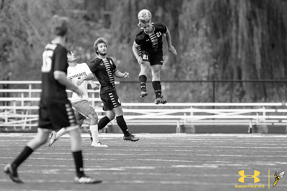 2021.09.25 UWS MSOC vs. MLC WM127