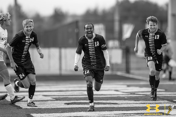 2021.09.25 UWS MSOC vs. MLC WM158