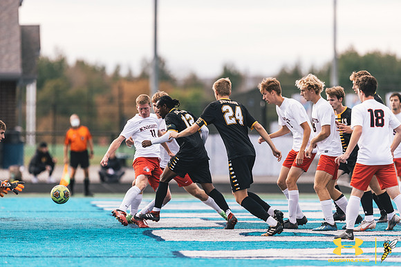 2021.09.25 UWS MSOC vs. MLC WM151
