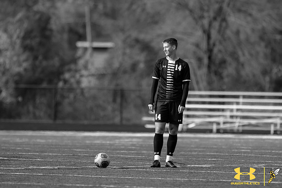 2021.09.25 UWS MSOC vs. MLC WM137