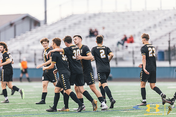 2021.09.25 UWS MSOC vs. MLC WM50