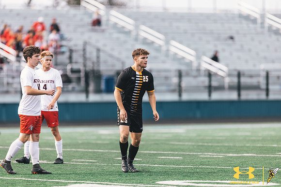 2021.09.25 UWS MSOC vs. MLC WM140