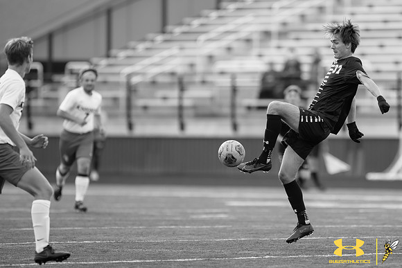 2021.09.25 UWS MSOC vs. MLC WM37