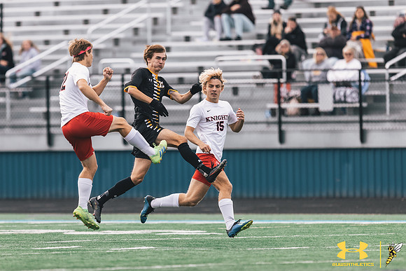2021.09.25 UWS MSOC vs. MLC WM199