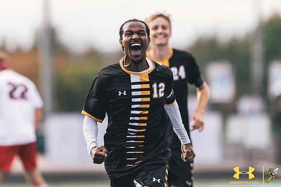 2021.09.25 UWS MSOC vs. MLC WM161
