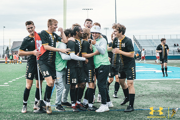 2021.09.25 UWS MSOC vs. MLC WM239