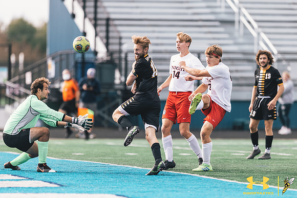 2021.09.25 UWS MSOC vs. MLC WM117