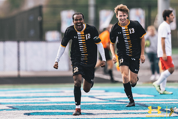 2021.09.25 UWS MSOC vs. MLC WM156