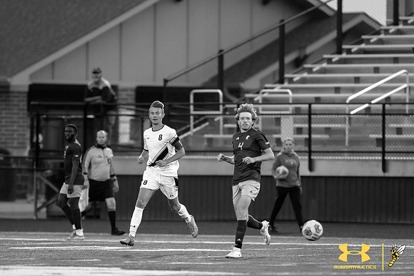 2021.09.01 UWS MSOC vs. Augsburg 168