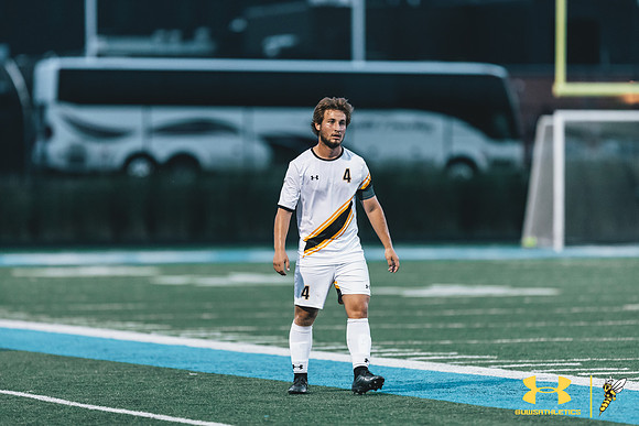 2021.09.01 UWS MSOC vs. Augsburg 185