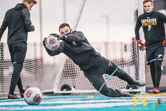 2021.04.20 UWS MSOC WM39