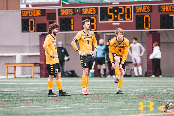 2021.04.24 UWS MSOC WM38
