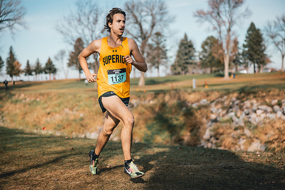 UWS XC CHAMP-1-52
