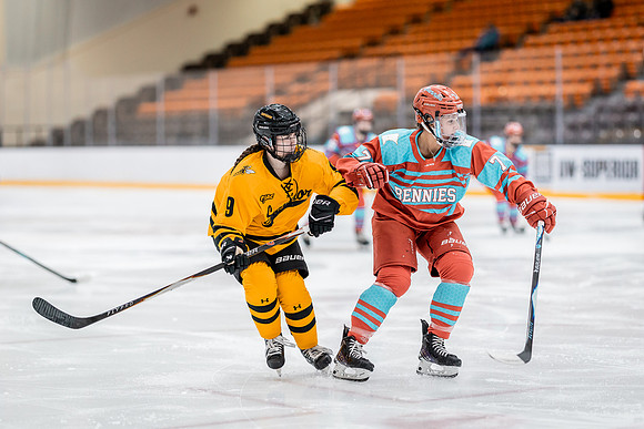 UWS WHKY vs CSB-17
