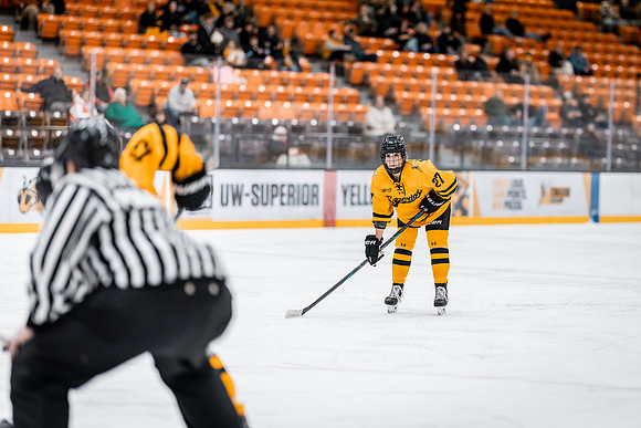 UWS WHKY vs CSB-8