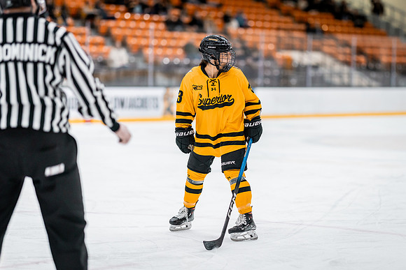 UWS WHKY vs CSB-7