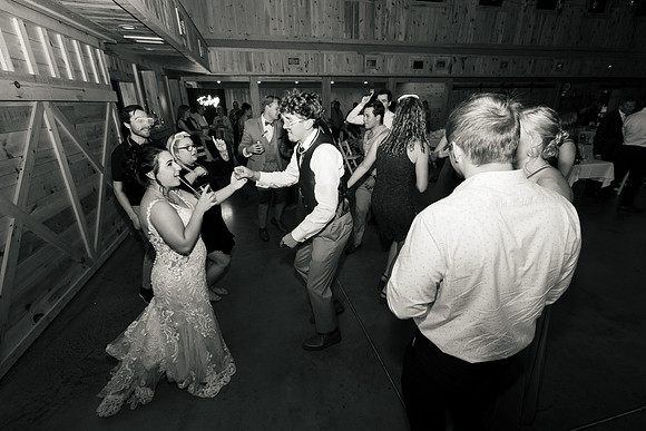 Maggie & Nick Wedding 1st Cut 173