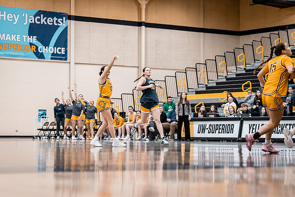 UWS WBB vs Carleton-46