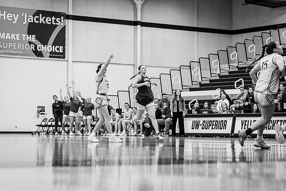 UWS WBB vs Carleton-47